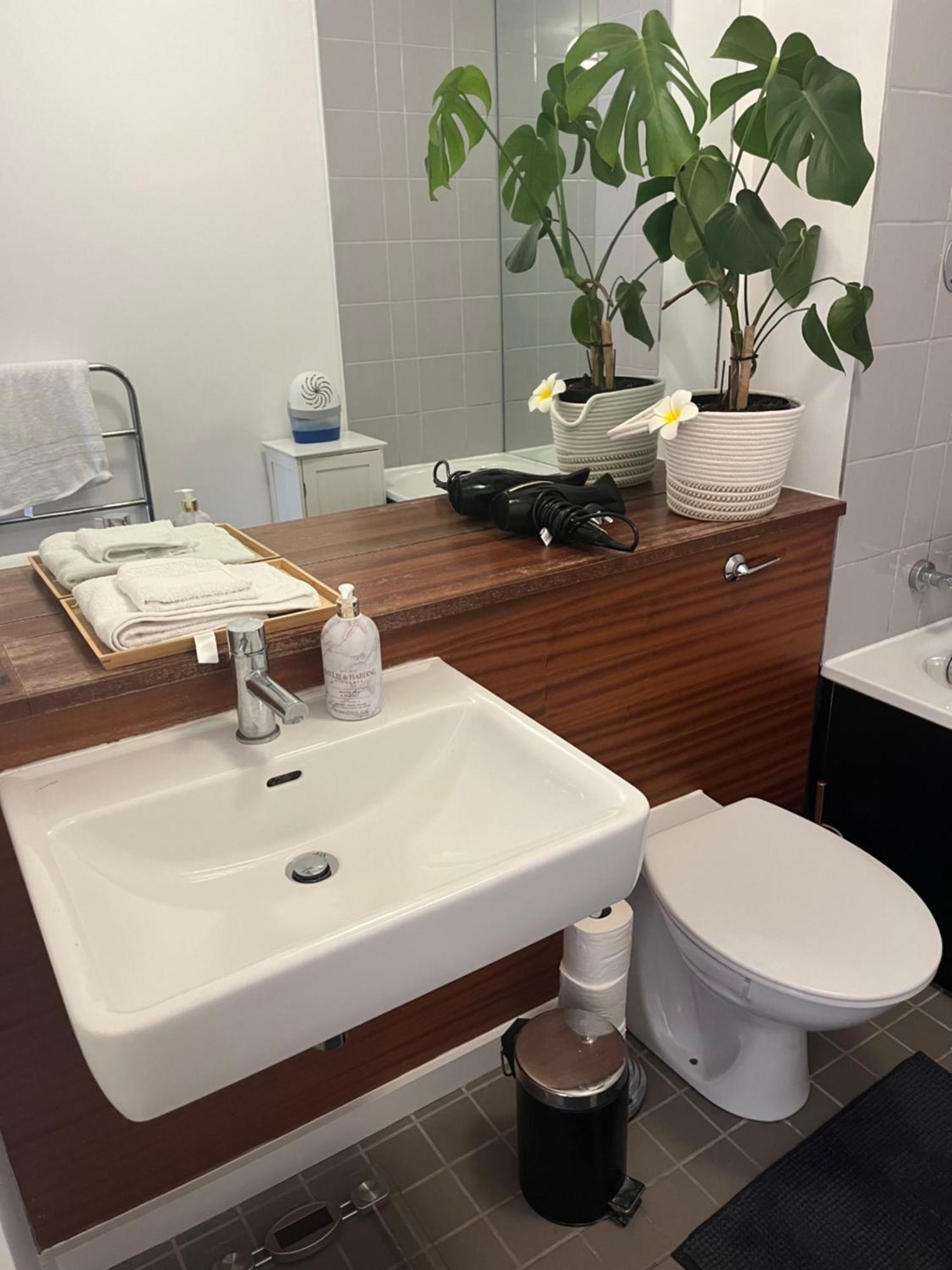 The Room King Size Bed And Private Bathroom ดับลิน ภายนอก รูปภาพ